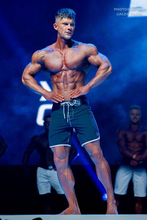 MEN'S PHYSIQUE НОВИЧКИ